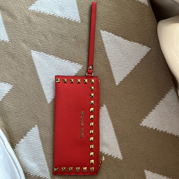 Michael Kors Studded Leather Mini Wristlet Clutch Orange color - Picture 5 of 6